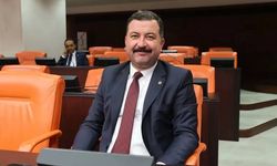 MHP’li Yüksel’den Bigadiç’teki Orman Yangınına Geçmiş Olsun Mesajı