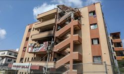 Yeni elde edilen görüntü, İsrail'in Nasır Hastanesi'ne üst üste üç saldırı düzenlediğini ortaya koydu