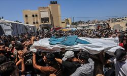 Reuters muhabiri Zink, kurumunun İsrail’in gazeteci katliamı karşısındaki tutumunu eleştirerek istifa etti