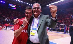 Voleybol Federasyonu Başkanı Üstündağ'dan Santarelli savunması