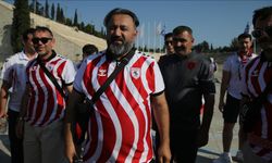 Türk taraftar, Samsunspor'un Panathinaikos maçı için 10 bin 300 kilometre yol katetti