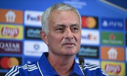Fenerbahçe Teknik Direktörü Jose Mourinho: Benfica'ya karşı oynamaktansa Nice'e karşı oynamayı tercih ederdim