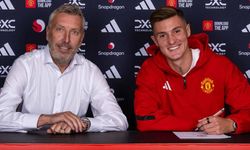 Manchester United, Leipzig'den Benjamin Sesko'yla 2030'a kadar sözleşme imzaladı