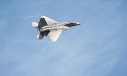 Putin'e Alaska'dan dönüşünde ABD'nin F-22 uçakları eşlik etti