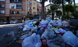 İzmir Buca sakinleri, çöp sorununun çözülmesini bekliyor