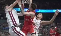 Türkiye EuroBasket 2025’te Muhteşem Başlangıç: Letonya’yı 93‑73 Yendi