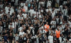 Beşiktaş, UEFA Konferans Ligi'nde play-off turuna yükseldi