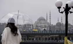 AKOM'dan İstanbul'da kuvvetli rüzgar ve sağanak uyarısı
