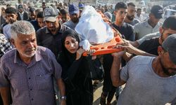 İsrail'in Gazze'ye düzenlediği son saldırılarda 7 Filistinli yaşamını yitirdi