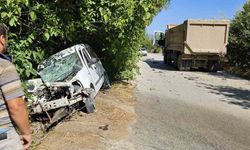 Burdur’da otomobil ile kamyon çarpıştı: 1 ölü