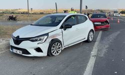 Edirne’de otomobiller çarpıştı: 1 yaralı