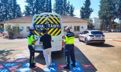 Jandarma ekipleri okul servislerini denetledi