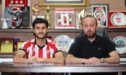 Sivasspor, Yusuf Cihat Çelik'i transfer etti