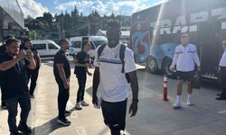 Trabzonspor, Fenerbahçe maçı için İstanbul'a gitti