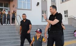 Emniyet müdüründen şehit çocuğuna vefa