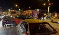 Edirne’de zincirleme kaza: 1 sürücü kaçtı, 1 sürücü alkollü çıktı, 1 kişi yaralandı