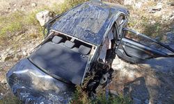 Otomobil hurdaya döndü, sürücüsü yaralı kurtuldu