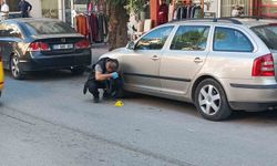 Silahlı kavgada 2 iş yerine kurşunlar isabet etti
