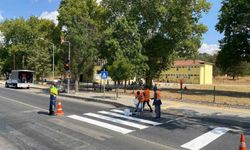 Kırklareli’nde yaya önceliği denetimi: Yaya çizgileri boyandı