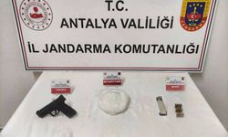 Gazipaşa’da durdurulan 2 araçtan uyuşturucu madde ve tabanca ele geçirildi