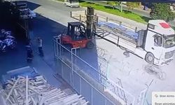 Bisikletiyle forklifte çarpan çocuk hastaneye kaldırıldı