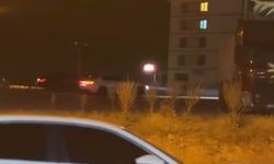 Elazığ’da drift atan araç kameralara yansıdı