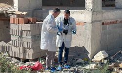 İnşaat alanında yerde yatar vaziyette bulunan yaşlı kadın kurtarılamadı
