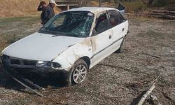 Çorum’da otomobil köprüden tarlaya uçtu:1’i ağır 2 yaralı
