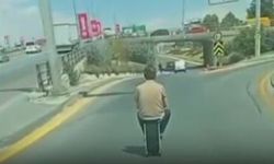 Ankara’da trafikte ilginç anlar kamerada: Elektrikli valizle yolculuk yaptı