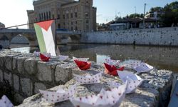 Bosna Hersekliler, Küresel Sumud Filosu'na "kağıttan gemiler"le destek verdi