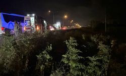 Samsun'da yoldan çıkan otomobildeki 3 kişi yaralandı
