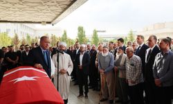 Cumhurbaşkanı Erdoğan, Başdanışmanı Hamdi Kılıç'ın cenaze törenine katıldı