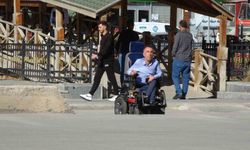 Bayburt'ta ehliyetsiz sürücü engelli vatandaşa çarpıp kaçtı: Sadece ben değil, insanlık ve vicdan da yaralandı