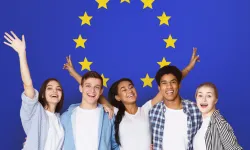 Erasmus’a Nasıl Gidilir? Adım Adım Başvuru Süreci ve Bilmeniz Gerekenler