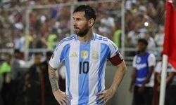 Lionel Messi, Arjantin'deki son milli maçında 2 gol attı