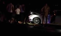 Van’da otomobil sürüye çarptı: 8 koyun telef oldu