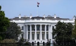 Beyaz Saray ve Vance, Trump'ın Epstein'a gönderdiği öne sürülen mektubu yalanladı