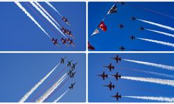 Türk Yıldızları ve SOLOTÜRK'ten İzmir'in kurtuluşunun 103. yılına özel gösteri