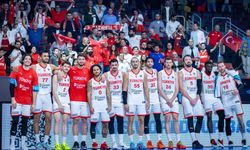 MHP’den 12 Dev Adam’a Tebrik