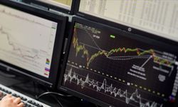 OECD, küresel ekonomide bu yıla ilişkin büyüme tahminini yüzde 3,2'ye yükseltti