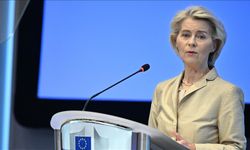 AB Komisyonu Başkanı von der Leyen: Avrupa, 2027'ye kadar Rus fosil yakıtlarına ilişkin sayfayı kapatacak