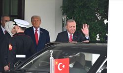 Yunan basınına göre Erdoğan-Trump görüşmesi Türkiye için kazanıma işaret ediyor