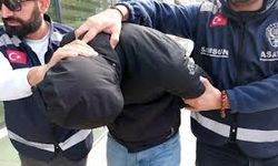 Samsun'da boşanma aşamasındaki eşinin otomobiline çarpan sürücü yakalandı