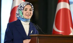 Bakan Göktaş şehit öğretmen Şenay Aybüke Yalçın’ın öğrencileri ve meslektaşlarıyla bir araya geldi
