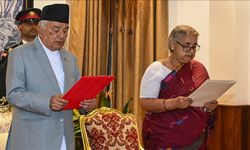 Nepal'de Karki geçici Başbakan olarak göreve başladı