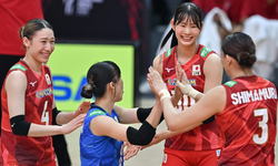 Türk başantrenör Ferhat Akbaş yönetimindeki Japonya, Kadınlar Dünya Voleybol Şampiyonası'nda yarı finale yükseldi