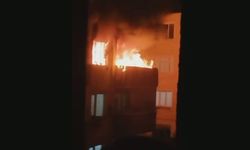 Dördüncü katta yanarak can verdiler