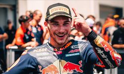 Milli motosikletçi Deniz Öncü, gelecek sezon için Elf Marc VDS Racing Takımı ile anlaştı