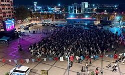 Türkiye-Almanya EuroBasket 2025 final maçı dev ekranlardan izlendi