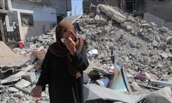 İsrail'in Gazze Şeridi'ne bugün düzenlediği saldırılarda 49 Filistinli yaşamını yitirdi